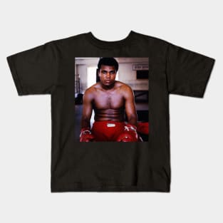 Muhammad Ali A great man, A great American My hero Kids T-Shirt